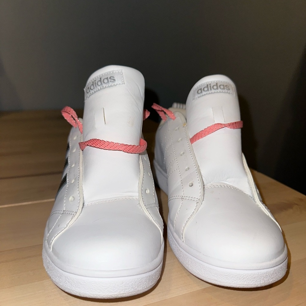 Size 7 - Adidas VS Advantage White Silver Metal W